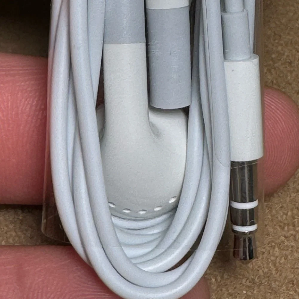 Apple OEM Ear Stereo Headphone Headset